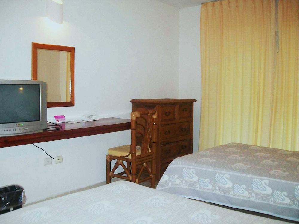 Hotel Istirincha Nautla Zewnętrze zdjęcie