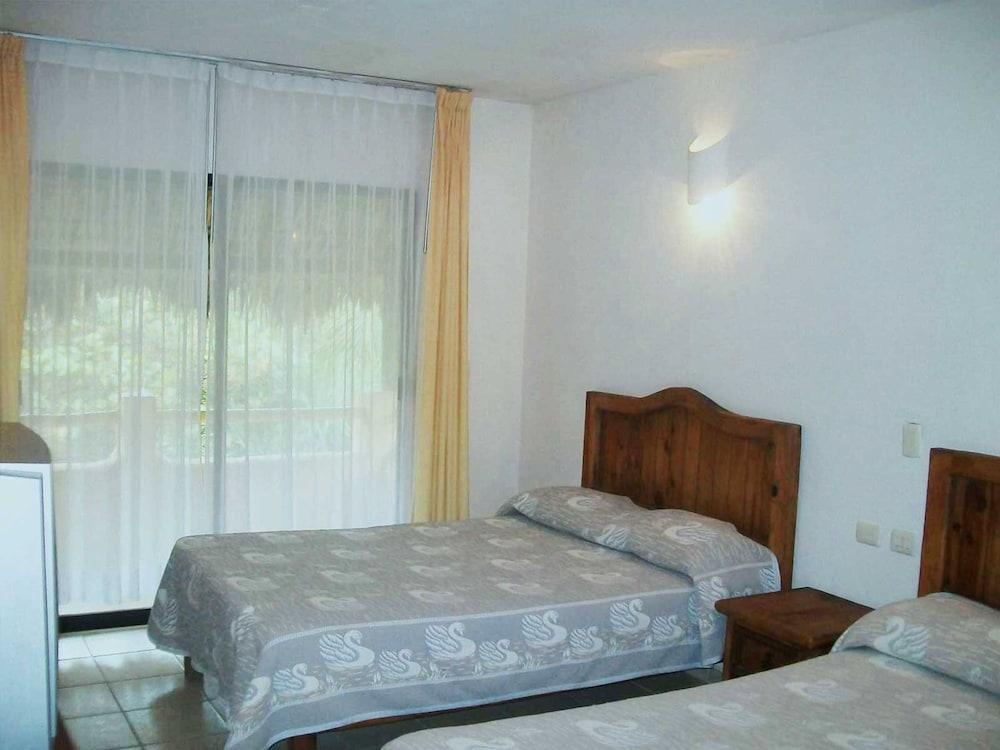 Hotel Istirincha Nautla Zewnętrze zdjęcie